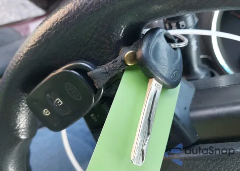 2013 Kia Sorento Lx из США, поврежденный, VIN 5XYKT3A60DG363290